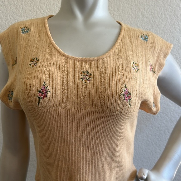 Intimately by Free People Lotta Love Crop - Picture 4 of 10